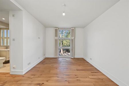 4 bedroom terraced house to rent - Photo 2