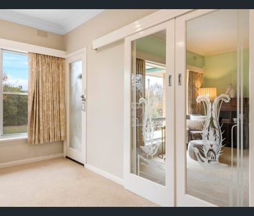 22 Donnithorne Street, Kyneton, Vic 3444 - Photo 1