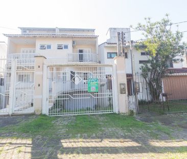 Casa com 3 quartos e 212m² para alugar em São Sebastião, Porto Alegre. - Foto 3