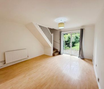 2 bedroom semi-detached house to rent - Photo 5