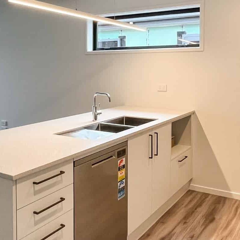 New in Millhaven! - Photo 1