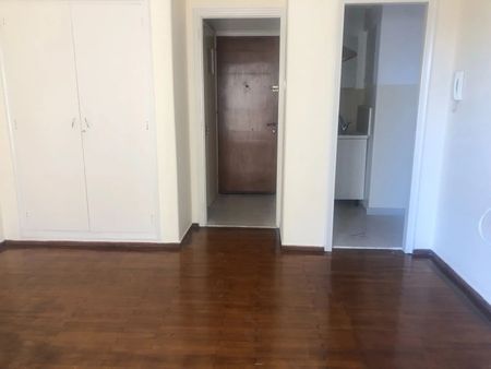 Διαμέρισμα για ενοικίαση Αγία Σοφία (Πάτρα) - Photo 4