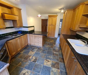 3 bedroom semi-detached house to rent - Photo 3