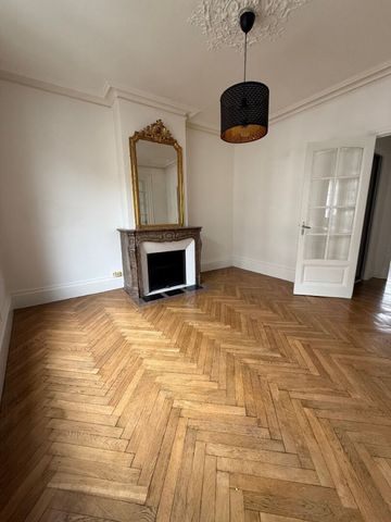 Appartement 4 pièces à Nancy - Photo 2