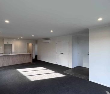 Near-New Ramarama Build - Photo 4