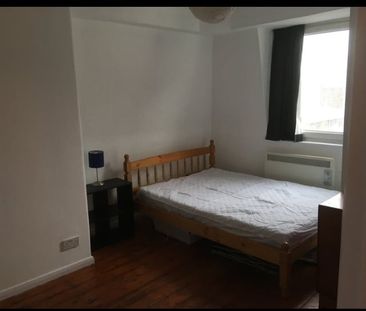 2 Bed Flat, Digby Street, E2 - Photo 2