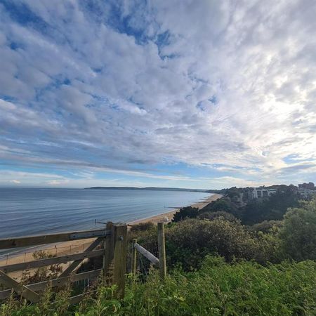 West Overcliff Drive, Bournemouth, BH4 - Photo 2