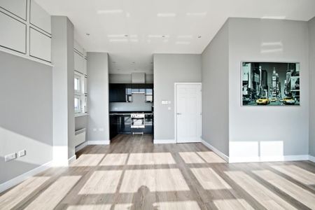 2 Bed Penthouse, Moore View, HA9 - Photo 3