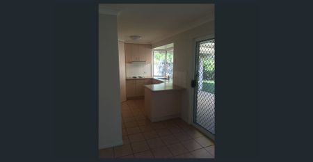 3 BEDROOM HOME IN BELLARA! - Photo 3
