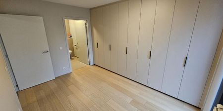 Gelijkvloers app. te huur in Jabbeke voor € 1.100 met 2 slaapkamers - Photo 3