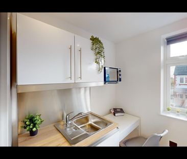 Studio Flat, Grasmere Avenue, W3 - Photo 1