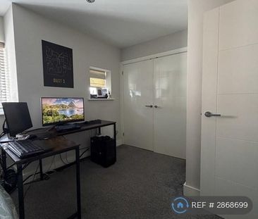 2 bedroom terraced house to rent - Photo 3