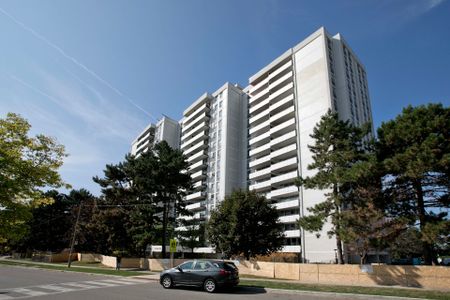 For Lease - 20 Forest Manor Road Unit# 702, Toronto, Ontario - Photo 5