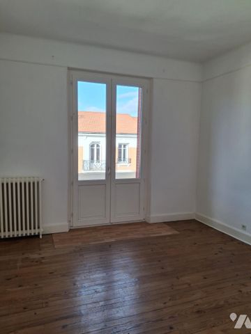 Charmante maison de ville à VICHY - Photo 3