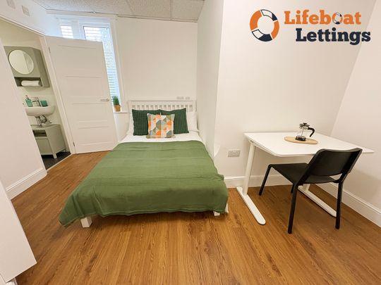 Church Road, Tovil, Maidstone - Photo 1