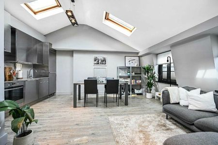 Whitechapel High Street, Aldgate, E1 - Photo 2