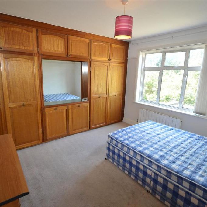 4 bedroom house to rent - Photo 1