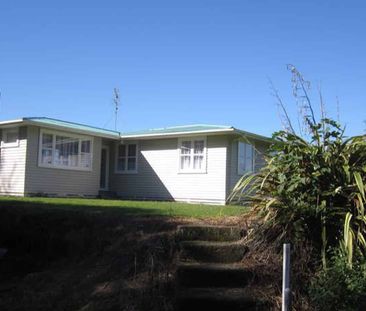 Neat and Tidy - Photo 5