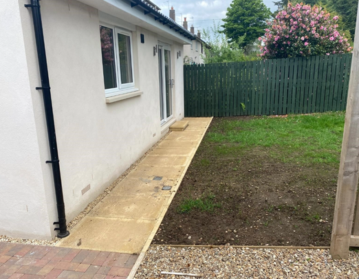 4 bedroom terraced house to rent - Photo 1