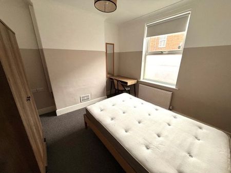 Florence Street, LINCOLN, LN2 5LR, Property for rent - Photo 3