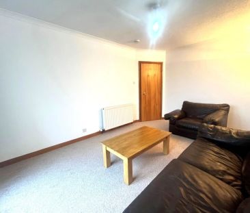 56 Lord Hays Grove, Aberdeen AB24 1WT - Photo 2