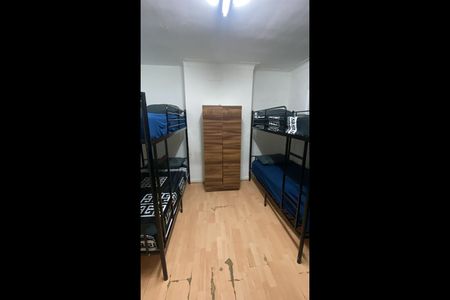 Room in a Shared House, Katherine Road, E6 - Photo 5