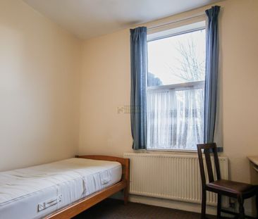 53 Gleave Road - Photo 3