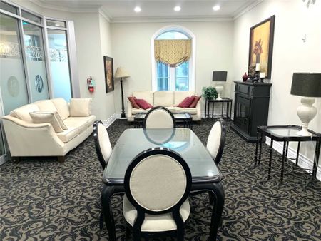 For Lease - 1 Verclaire Gate Unit# 404, Markham, Ontario - Photo 5