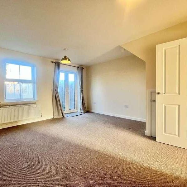 Smoke House View, Beck Row, Bury St. Edmunds, IP28 - Photo 1