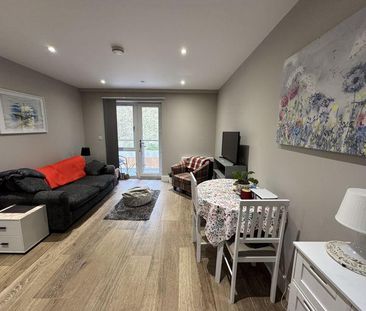 1 bedroom property to rent - Photo 4