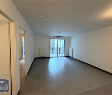 Location Appartement 2 pièces 45m² TOURS 37000 - Photo 2