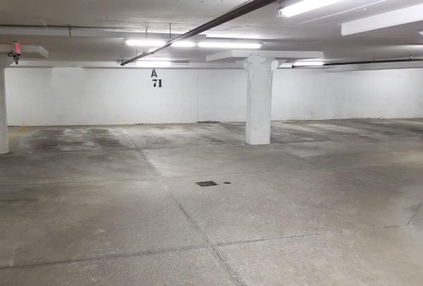 For Lease - 9015 Leslie Street Unit# 615, Richmond Hill, Ontario - Photo 1