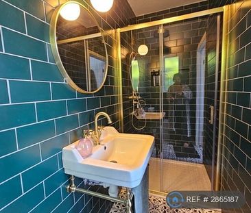 3 bedroom maisonette to rent - Photo 4