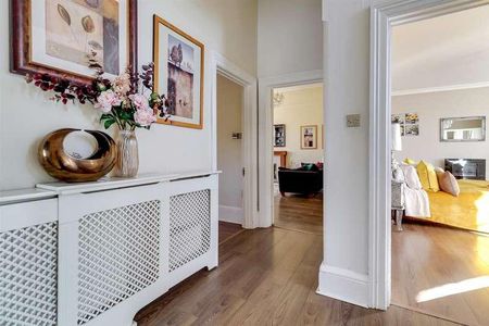 Tivoli, Cheltenham, GL51 - Photo 3