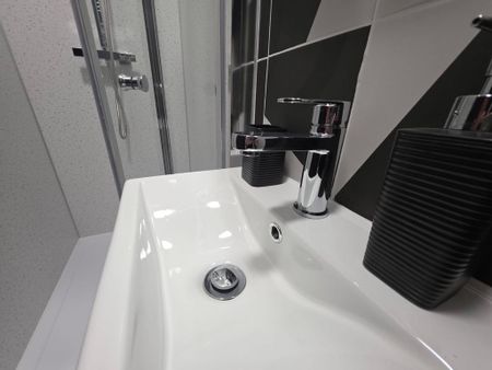 Studio to rent - Photo 4