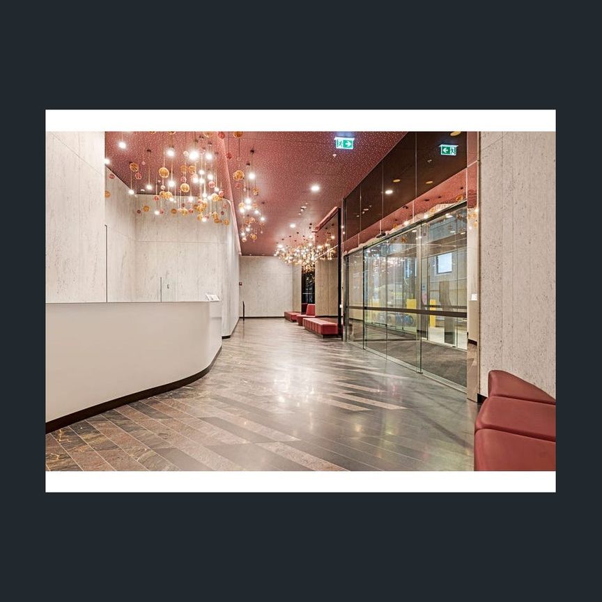 Perfectly Positioned at 380 Melbourne ! - Photo 1