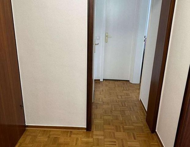 Helle schöne 3 Zimmer Wohnung mit Balkon INKLUSIVE Garage in ruhiger Lage von Essen - Foto 1