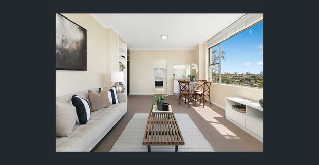 6-month lease only, Stunning Water Views and Lock Up Garage, Open inspection Sat 13th Of Dec 12:30 - Photo 1