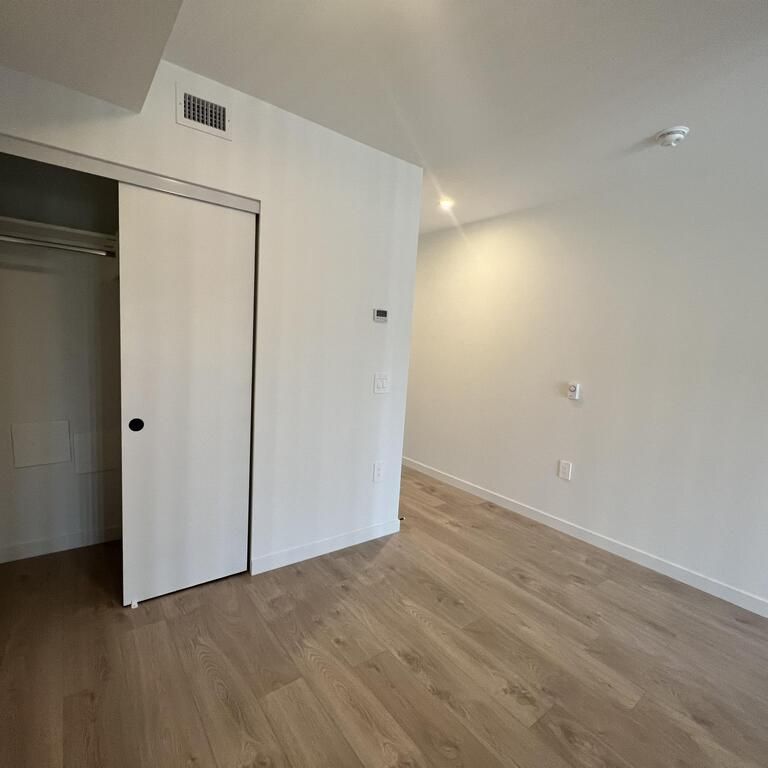 1 Bedroom - Photo 1