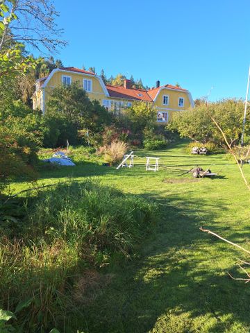 Branneby Gamla Skola, Fjällbacka - Photo 3