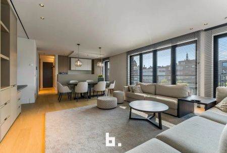 Subliem bemeubeld appartement met zicht op de Leie - Photo 2