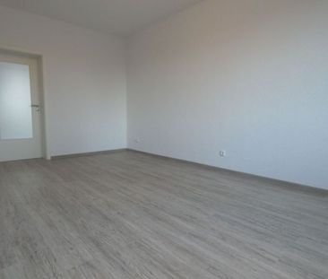 *** Charmante 2-Zi.-Whg. mit Loggia in grüner Lage! *** - Photo 2