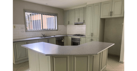 Convenient Truganina Living – Spacious 3-Bedroom Easy-Care Home with Garage & Great School Zoning - Photo 3