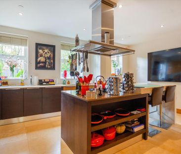 6 bedroom detached house to rent - Photo 4