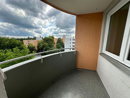 Moderne 1,5 Zimmer Wohnung über den Dächern von Haar - Photo 3