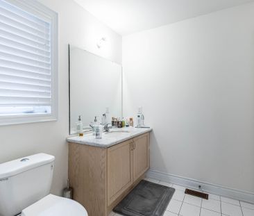 For Lease - 30 Rampart Drive, Brampton, Ontario - Photo 4