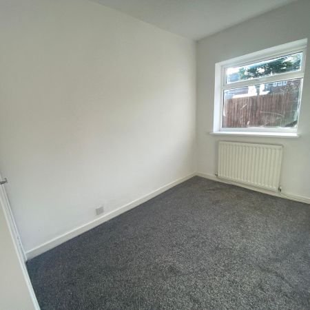 3 bed semi-detached house to rent in Witton Crescent, Darlington - Photo 4