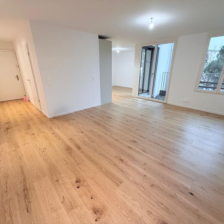 Beautiful new 3.5 room apartment in the old town of Montreux - Photo 1