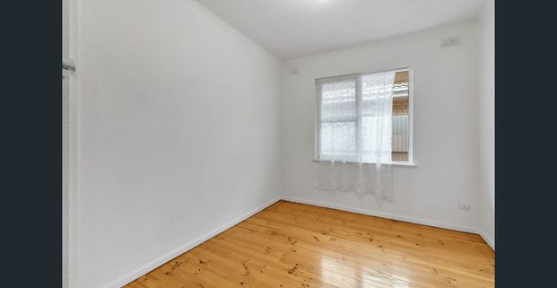 Spacious 3 Bedroom Home! - Photo 1