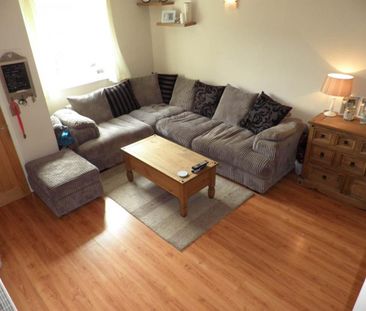 2 bedroom house to rent - Photo 1